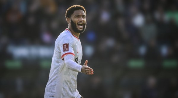 Phóng viên: Liverpool trì hoãn việc chuyển nhượng của Joe Gomez sang Milan, và tiến trình tích cực dự kiến ​​đã không đến