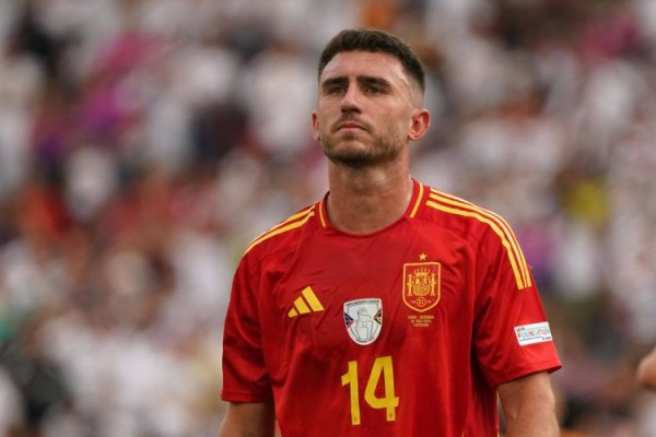 Phương tiện truyền thông Thổ Nhĩ Kỳ: Besiktas hy vọng sẽ giới thiệu Laporte cho mượn và kết quả được dự kiến ​​trong vòng vài ngày