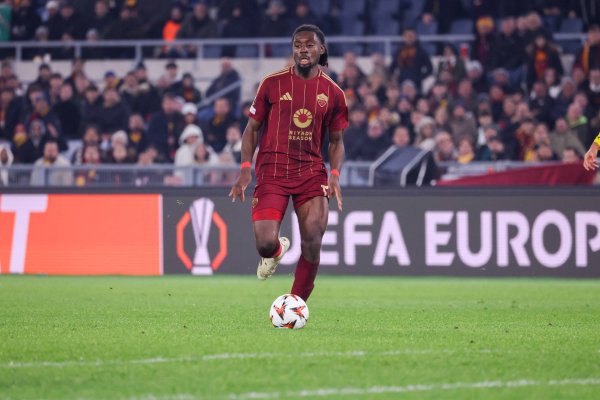 Phóng viên: Inter Milan ban đầu dự định là tiền vệ của Rome, nhưng không trả 50 triệu euro được yêu cầu bởi Red Wolves