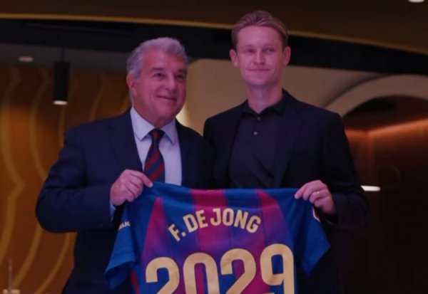 De Jong: Tôi sẽ không tiết lộ 
