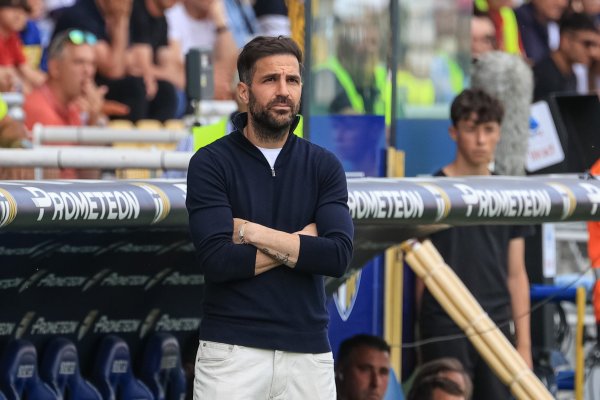 Bergomi: Fabregas gây ấn tượng