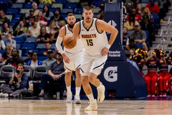 Miao Chuan giống như đang chơi